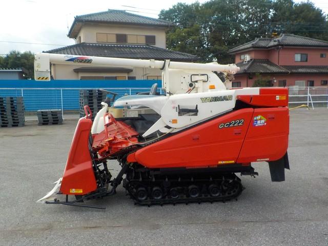 コンバイン GC222 写真２