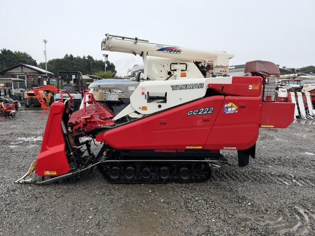 コンバイン GC222 写真４