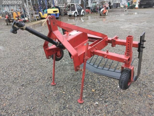 ニプロ 掘取機 写真