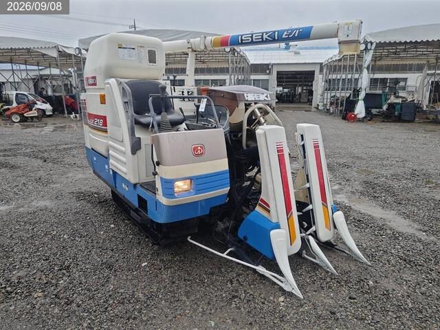 イセキ コンバイン 写真