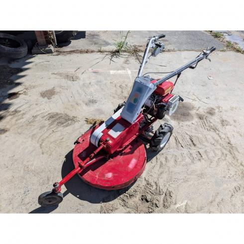 オーレック 草刈機 写真