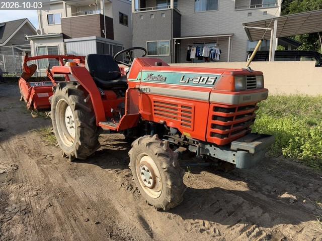 クボタ トラクター 写真