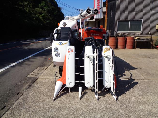 コンバイン ER323SPGW 写真５
