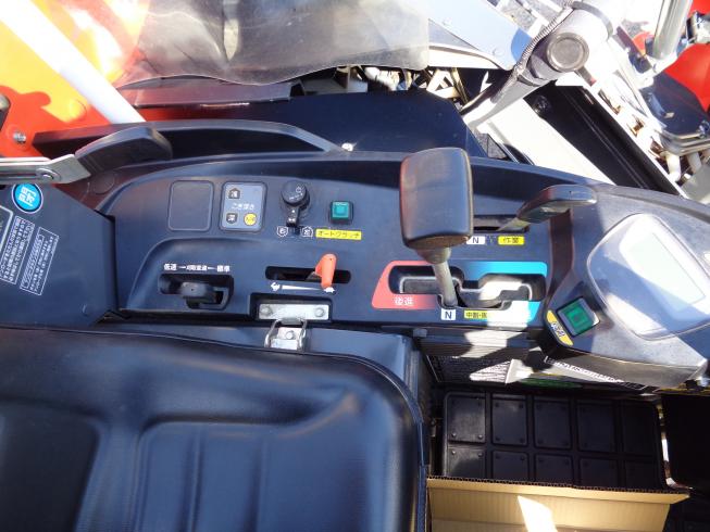 コンバイン ER323SPGW 写真８
