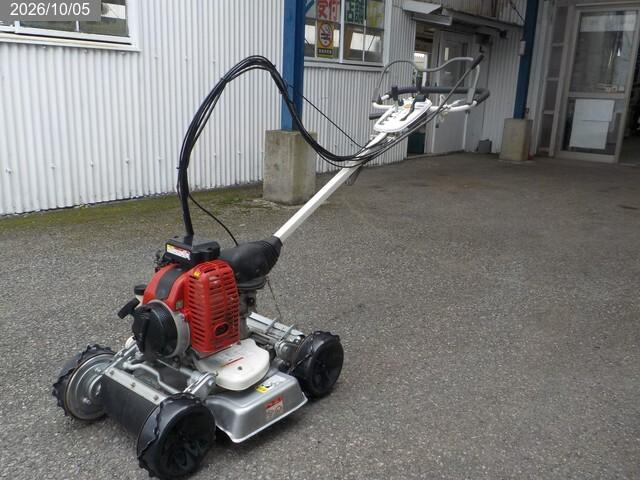 共立 草刈機 写真