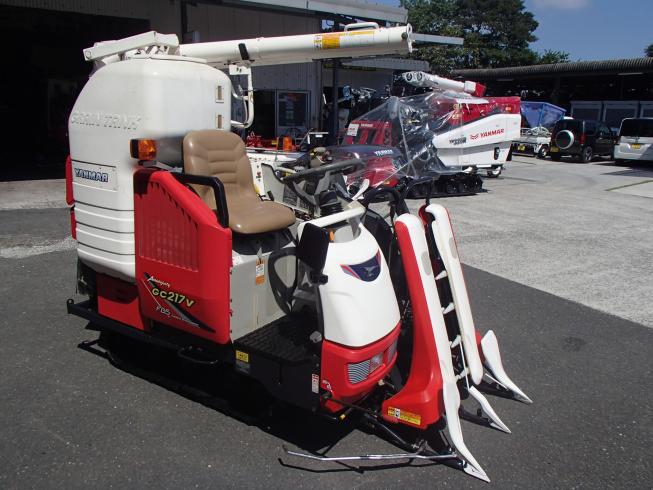 コンバイン GC217V-HW 写真３