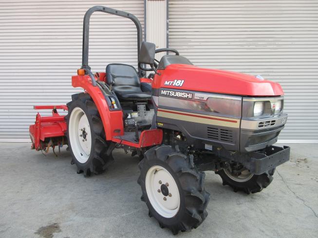 トラクター MT181 写真２