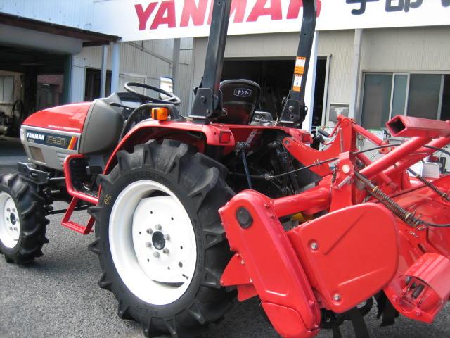 トラクター F-230 VBPUS5M 写真７