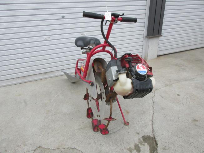オータケ 乗用溝切機 写真