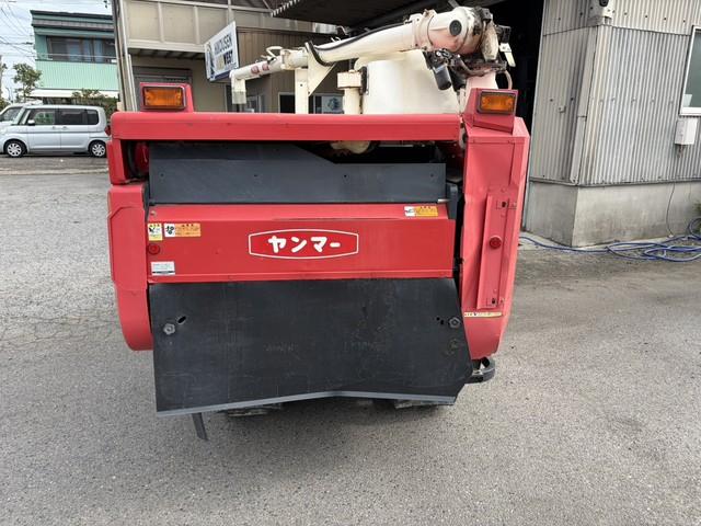 コンバイン GC223V 写真３