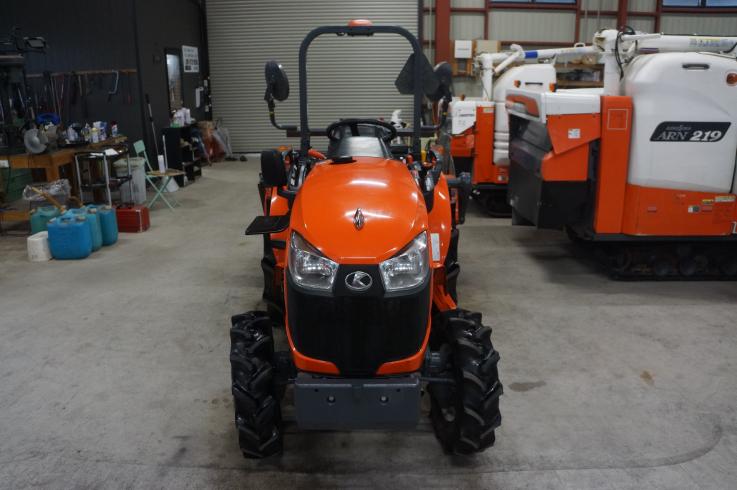 トラクター NB21GS 写真２