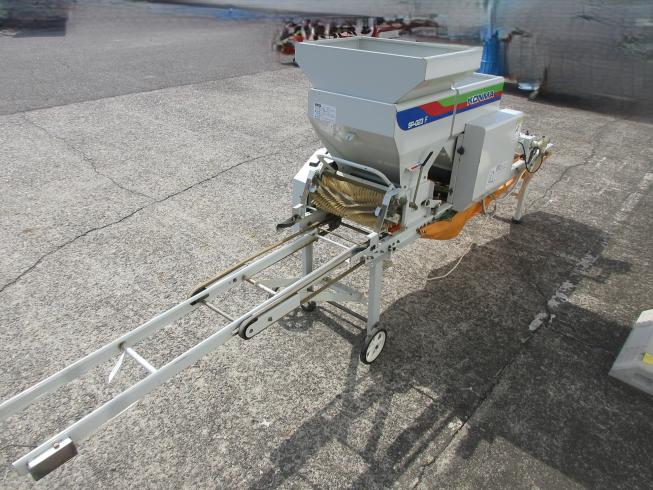 コンマ 播種機 写真