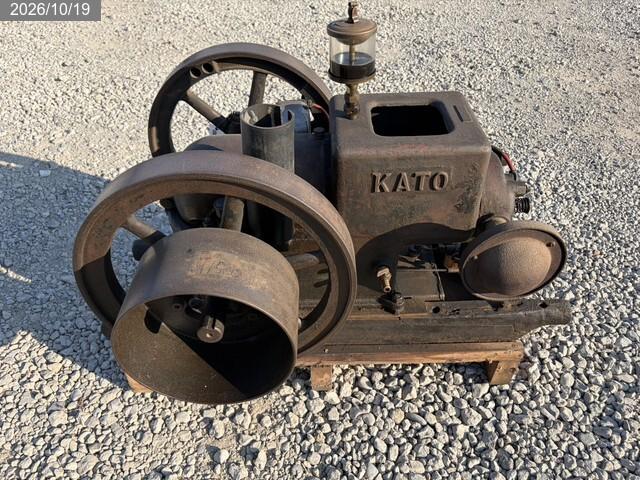 カトー 発動機 写真