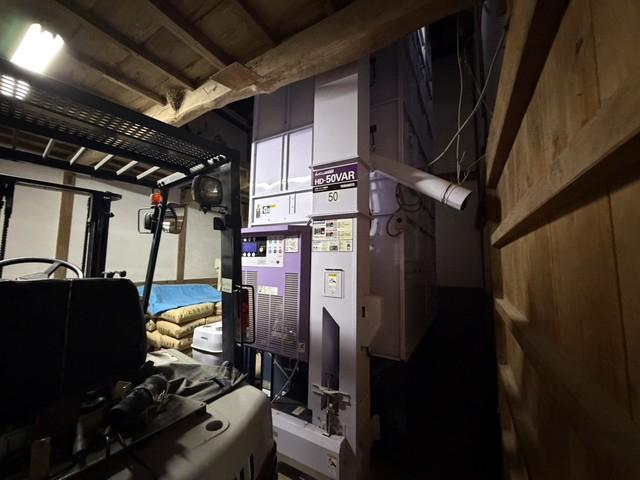 穀物乾燥機 HD-50VAR 写真４