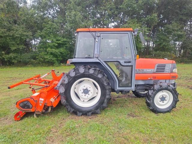 トラクター GL320 写真２