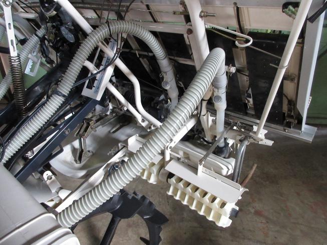 田植機 PZ50-HVRLF 写真８