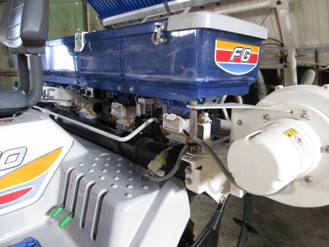田植機 PZ50-HVRLF 写真７