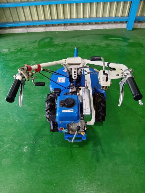 草刈機 AM61B 写真10
