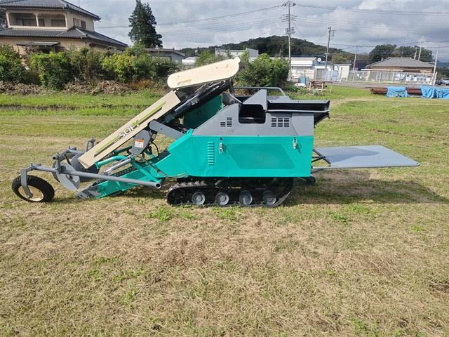 ねぎ収穫機 HG100 写真４