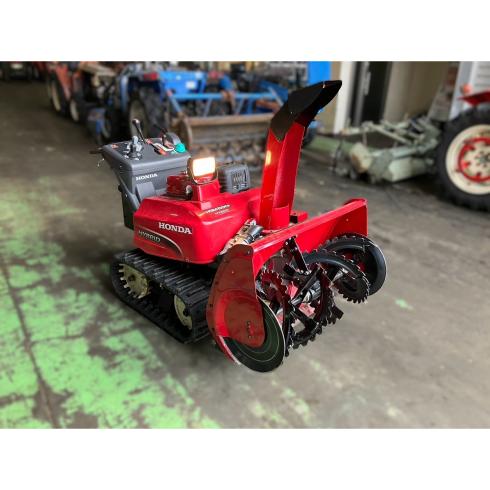 除雪機 HSM1590i 写真２