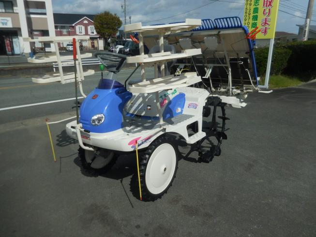 イセキ 田植機 写真