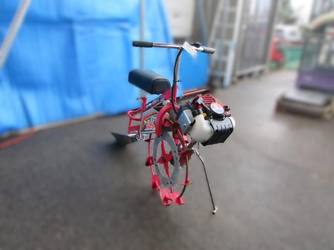 オータケ 乗用溝切機 写真