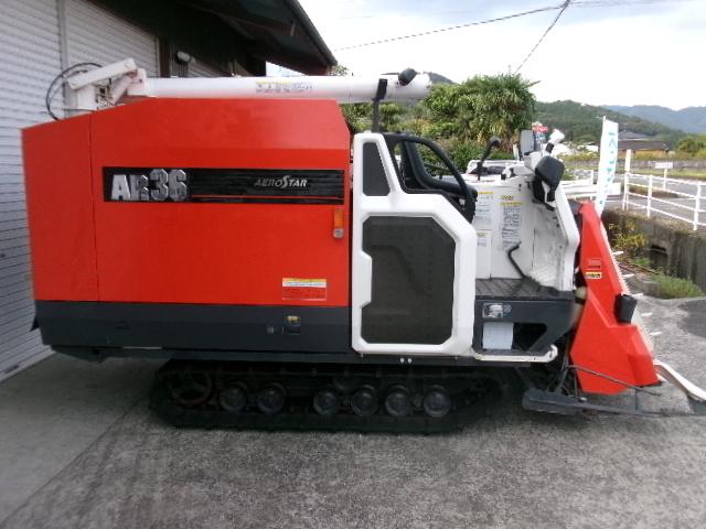 コンバイン AR36 写真３