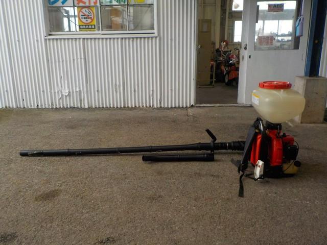 背負式動力散布機 MD6200 写真２